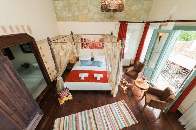 Zen Alacati Hotel Luaran gambar